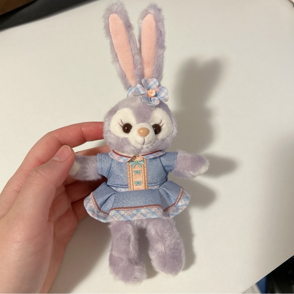 Tokyo Disney Resort Plush Badge Keychain Stella Lou